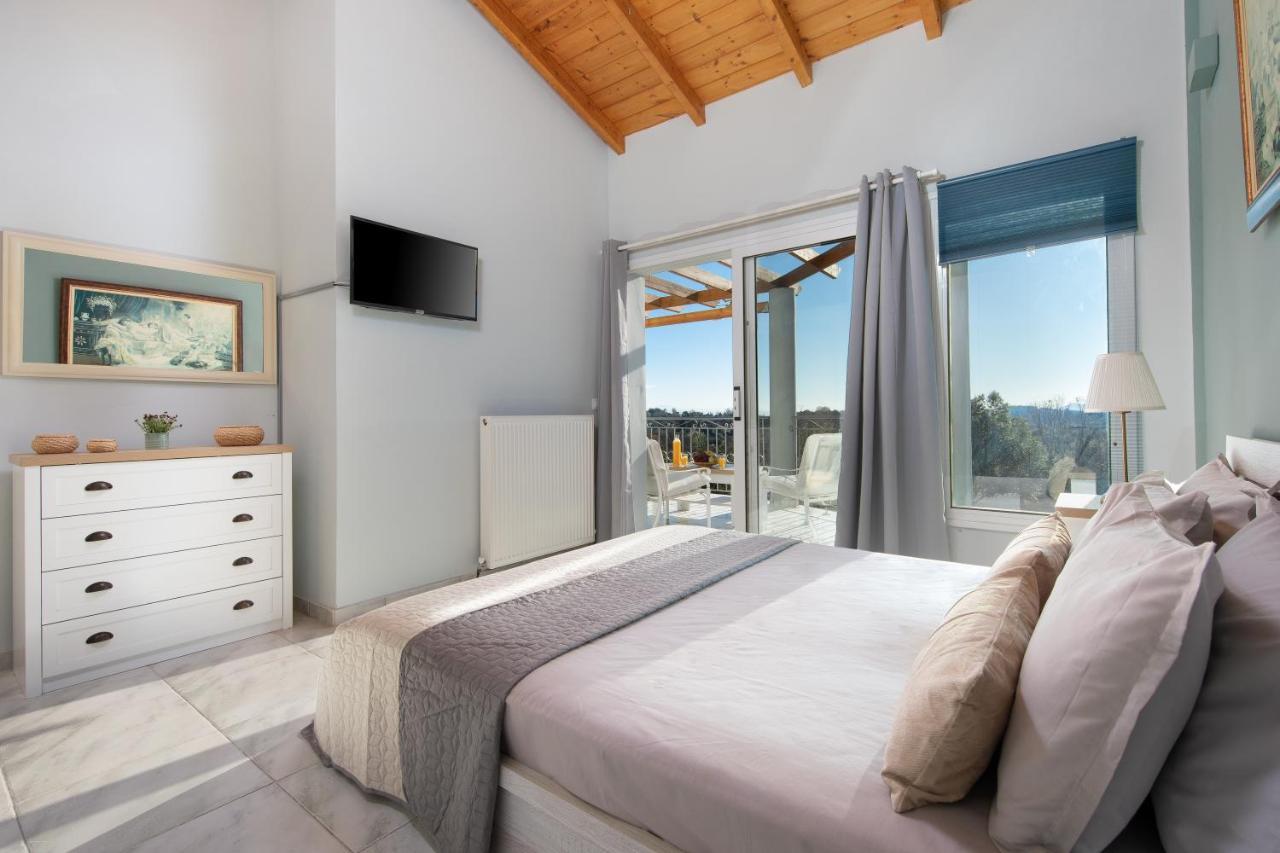 Villa Serenity - Off Grid Villa Poulades Екстер'єр фото