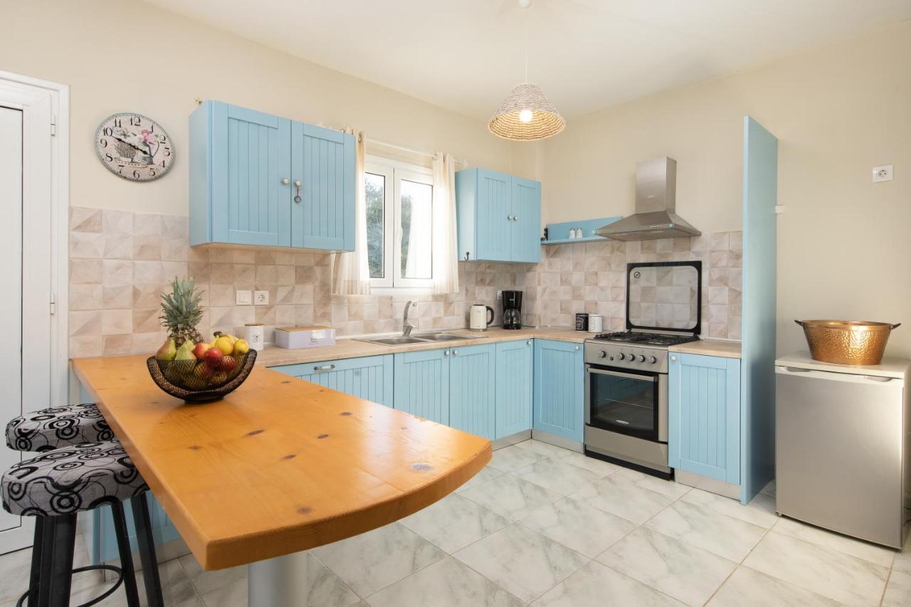 Villa Serenity - Off Grid Villa Poulades Екстер'єр фото