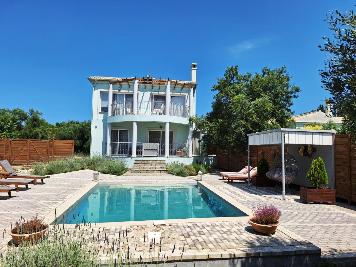 Villa Serenity - Off Grid Villa Poulades Екстер'єр фото